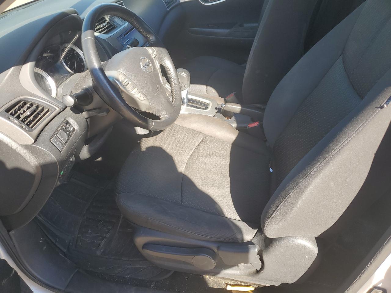 2013 Nissan Sentra - Image 7