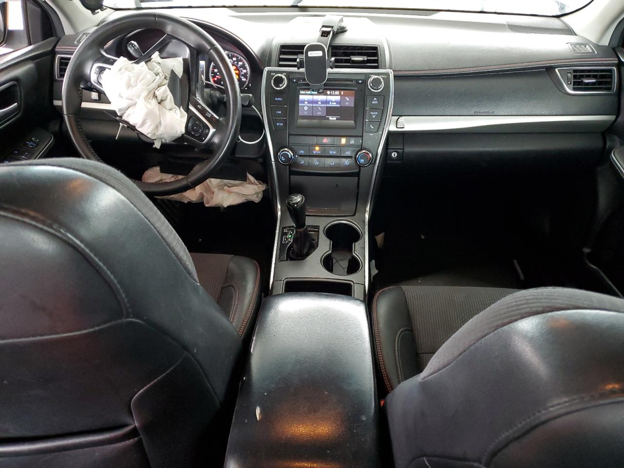 2017 Toyota Camry - Image 8