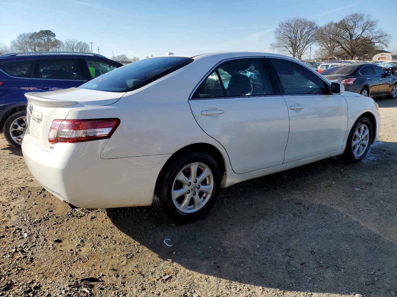 2010 Toyota Camry - Image 3