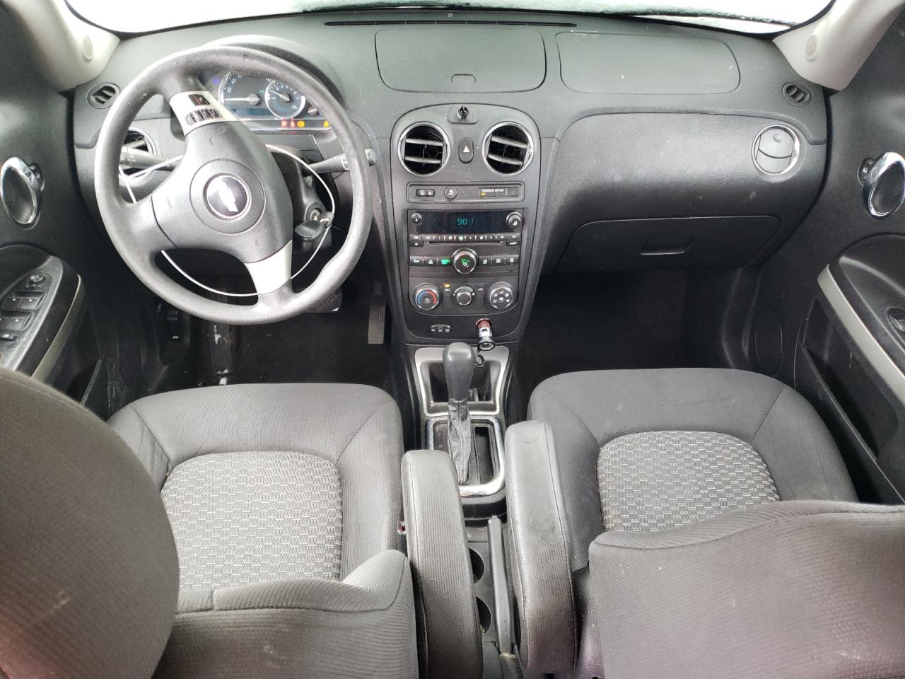 2009 Chevrolet HHR - Image 8