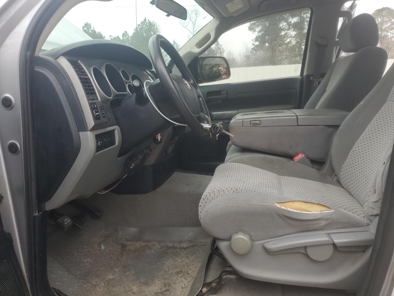 2010 Toyota Tundra - Image 7