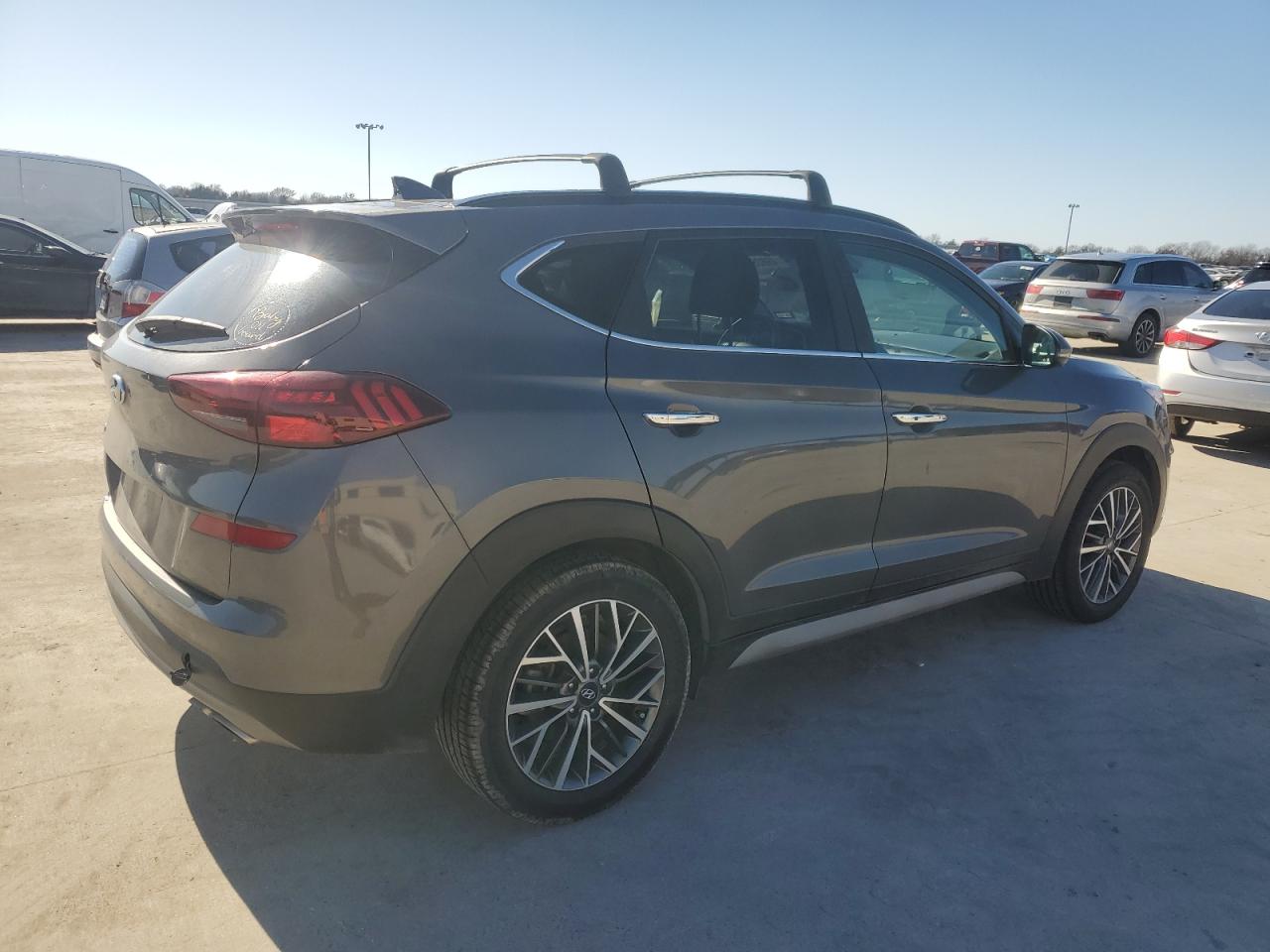 2020 Hyundai Tucson - Image 3