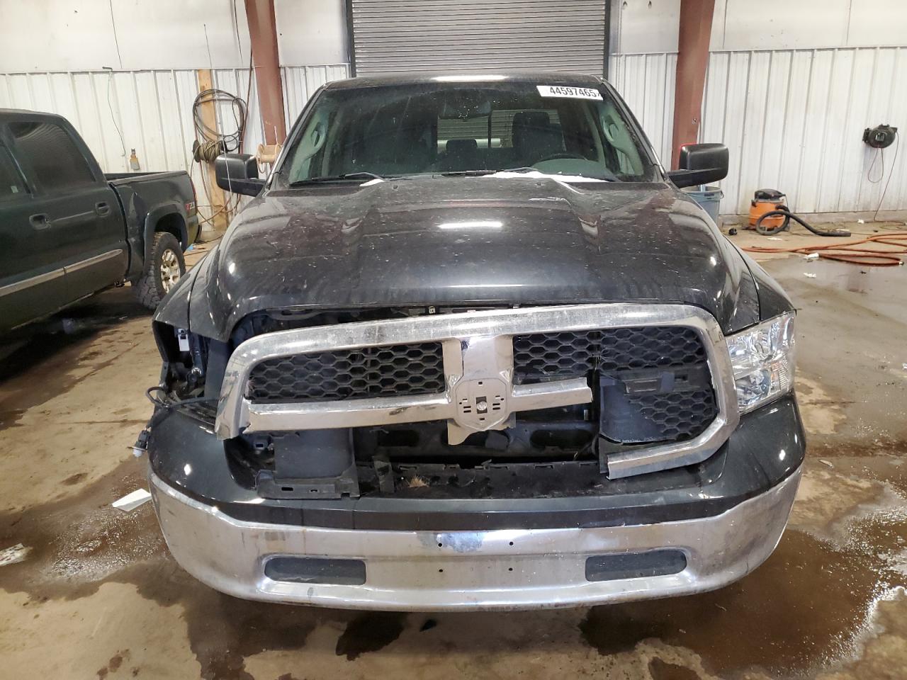 2015 RAM 1500 - Image 5