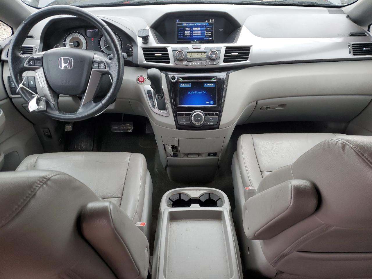 2016 Honda Odyssey - Image 8