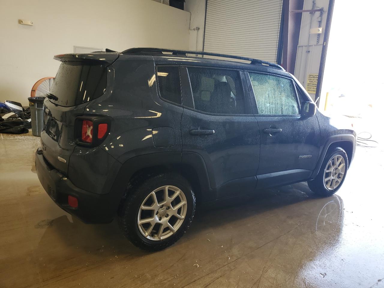 2021 Jeep Renegade - Image 3
