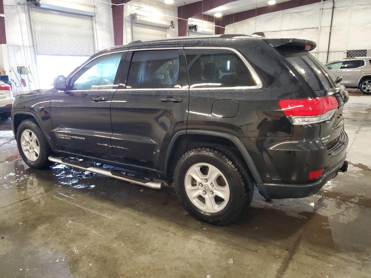2014 Jeep Grand Cherokee - Image 2