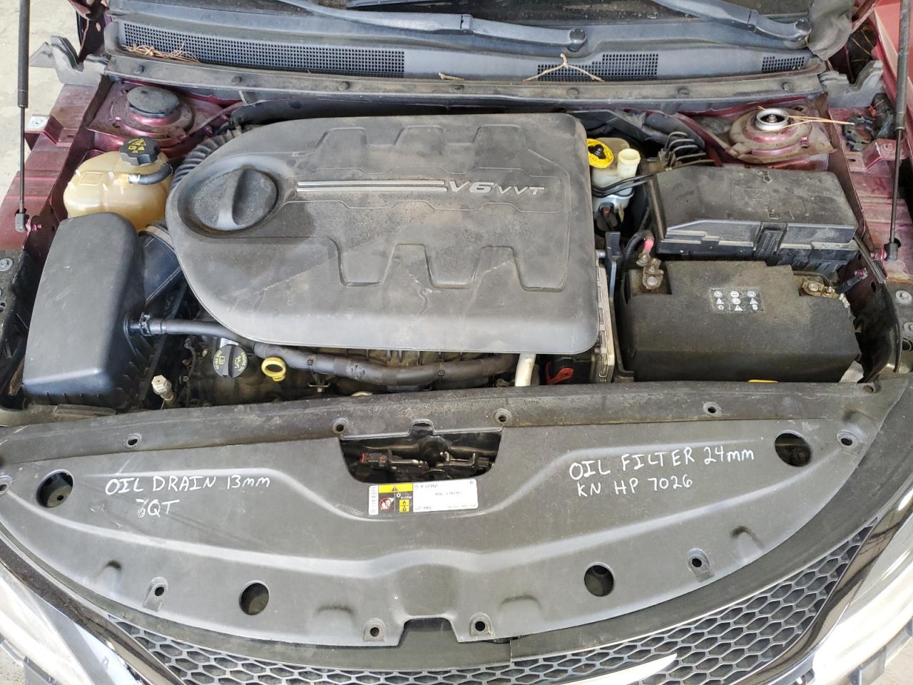 2015 Chrysler 200 - Image 12