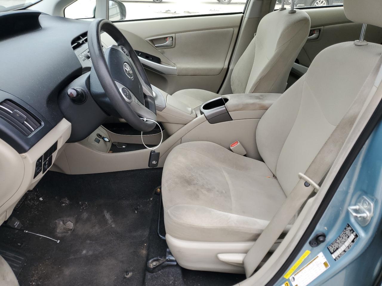 2014 Toyota Prius - Image 7