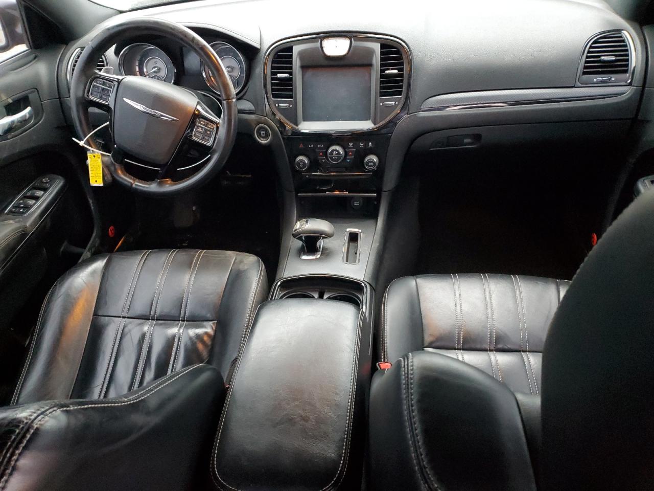 2013 Chrysler 300 - Image 8