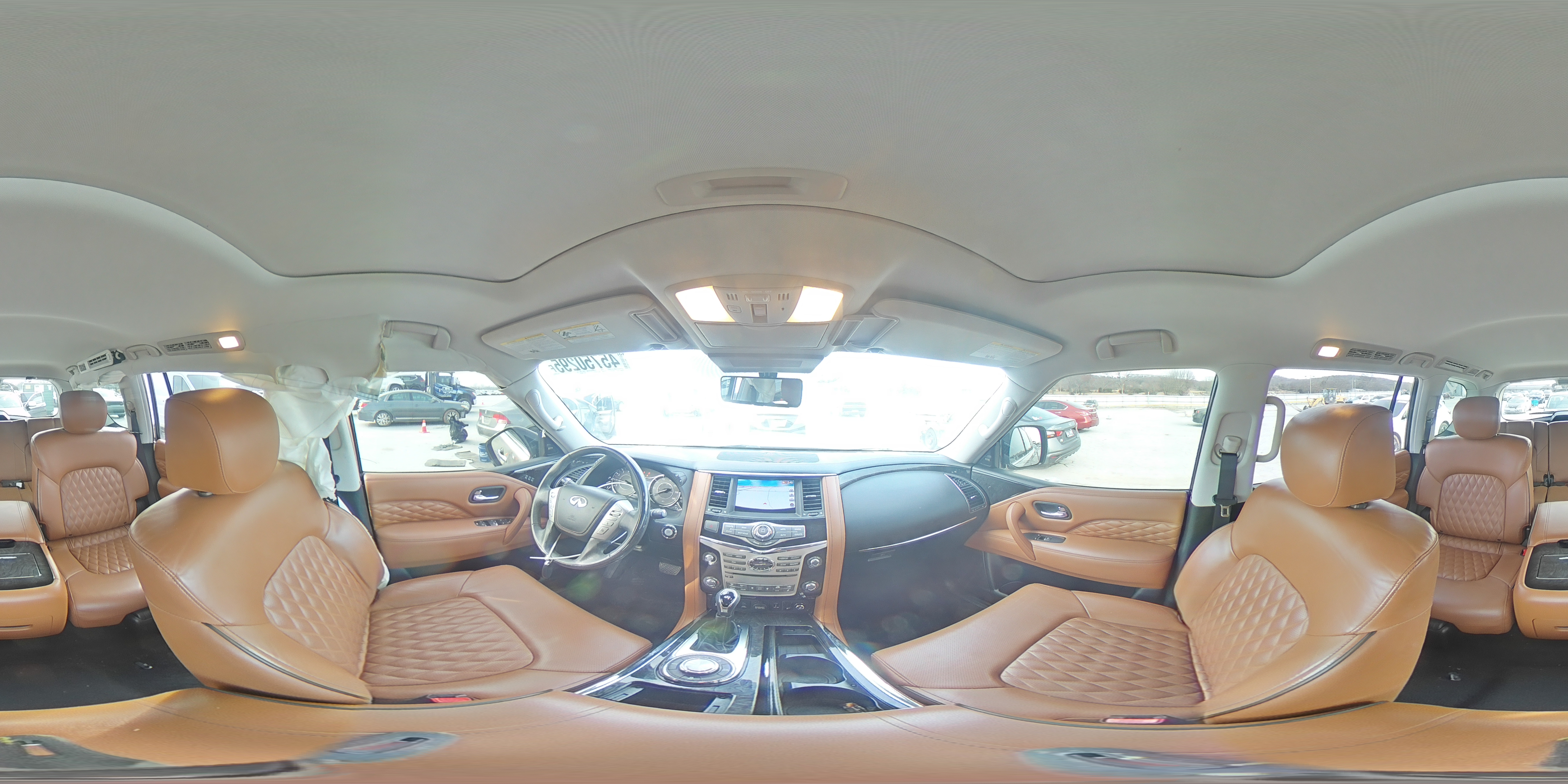 2018 Infiniti QX80 - Image 13