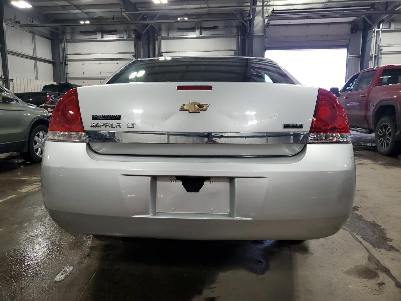 2010 Chevrolet Impala - Image 6