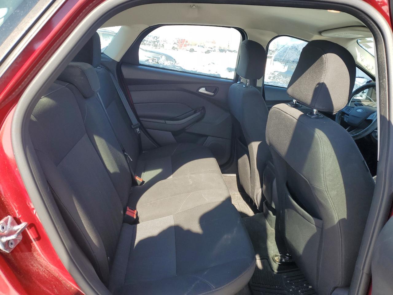 2017 Ford Focus - Image 10