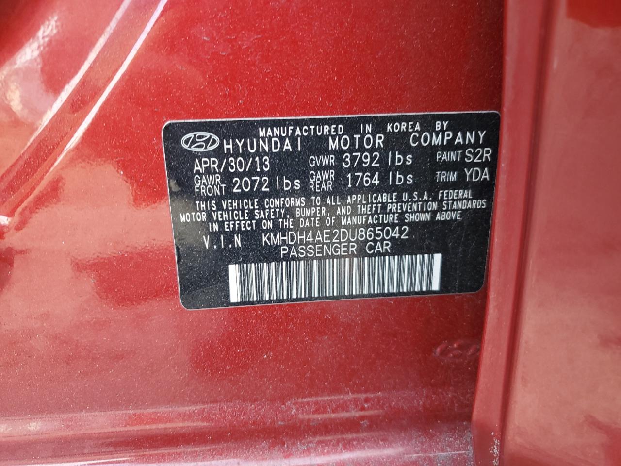 2013 Hyundai Elantra - Image 12