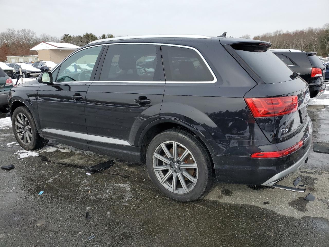 2019 Audi Q7 - Image 2