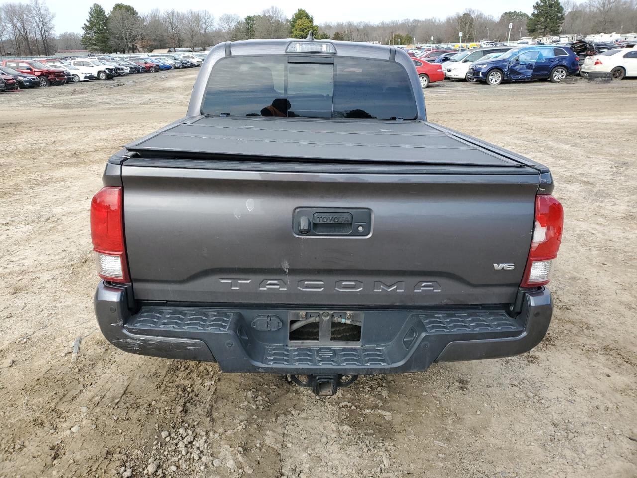 2017 Toyota Tacoma - Image 6
