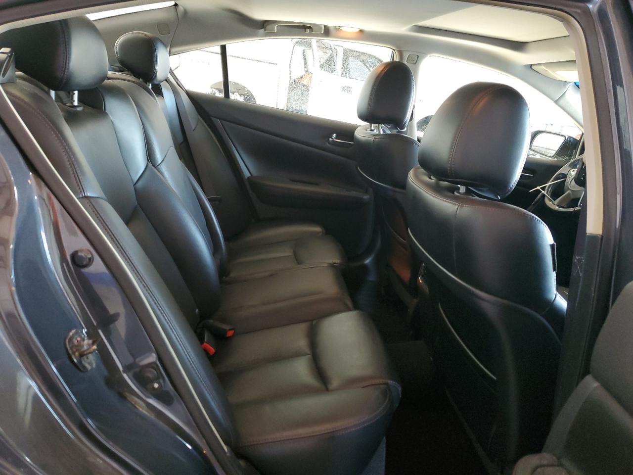 2009 Nissan Maxima - Image 11