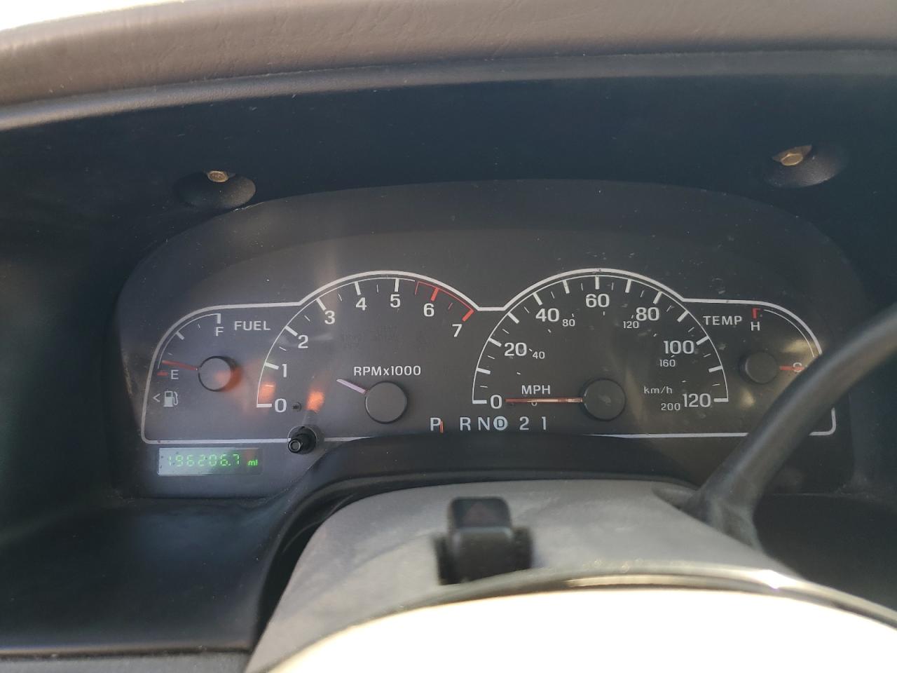 2000 Ford Windstar - Image 9