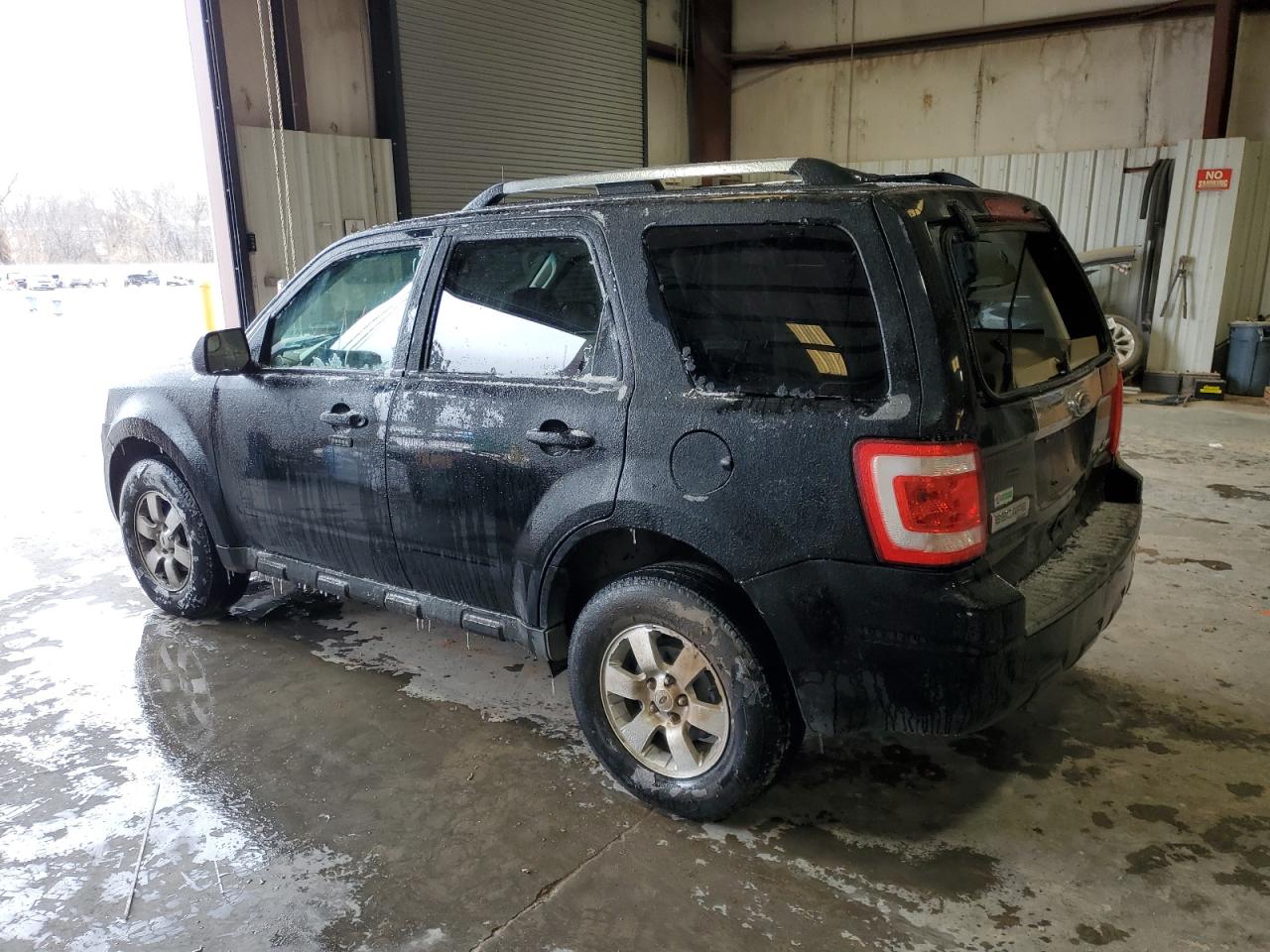 2010 Ford Escape - Image 2