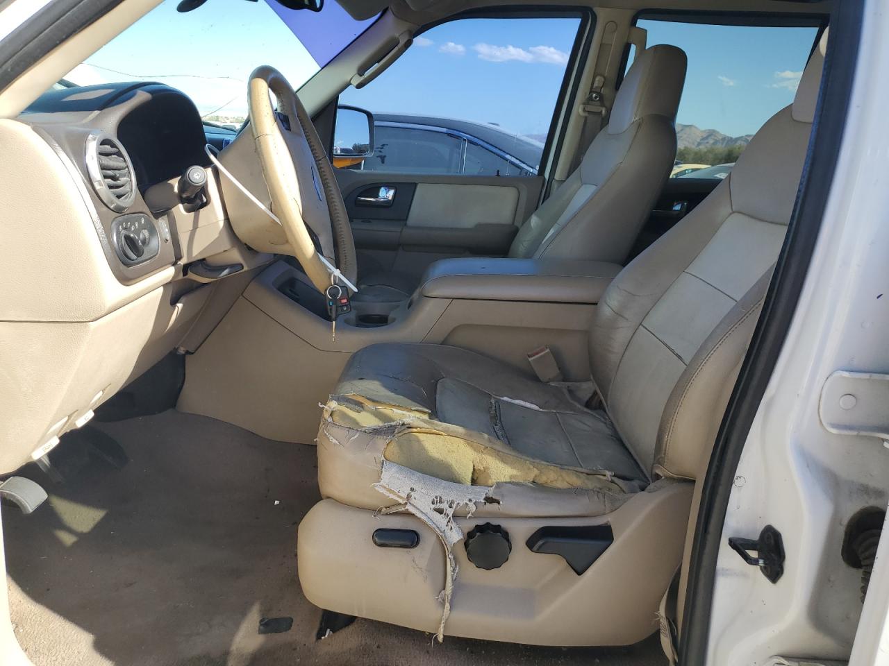 2005 Ford Expedition - Image 7