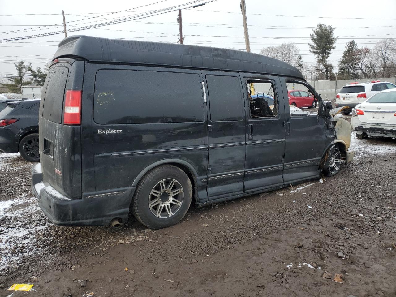 2014 GMC Savana - Image 3