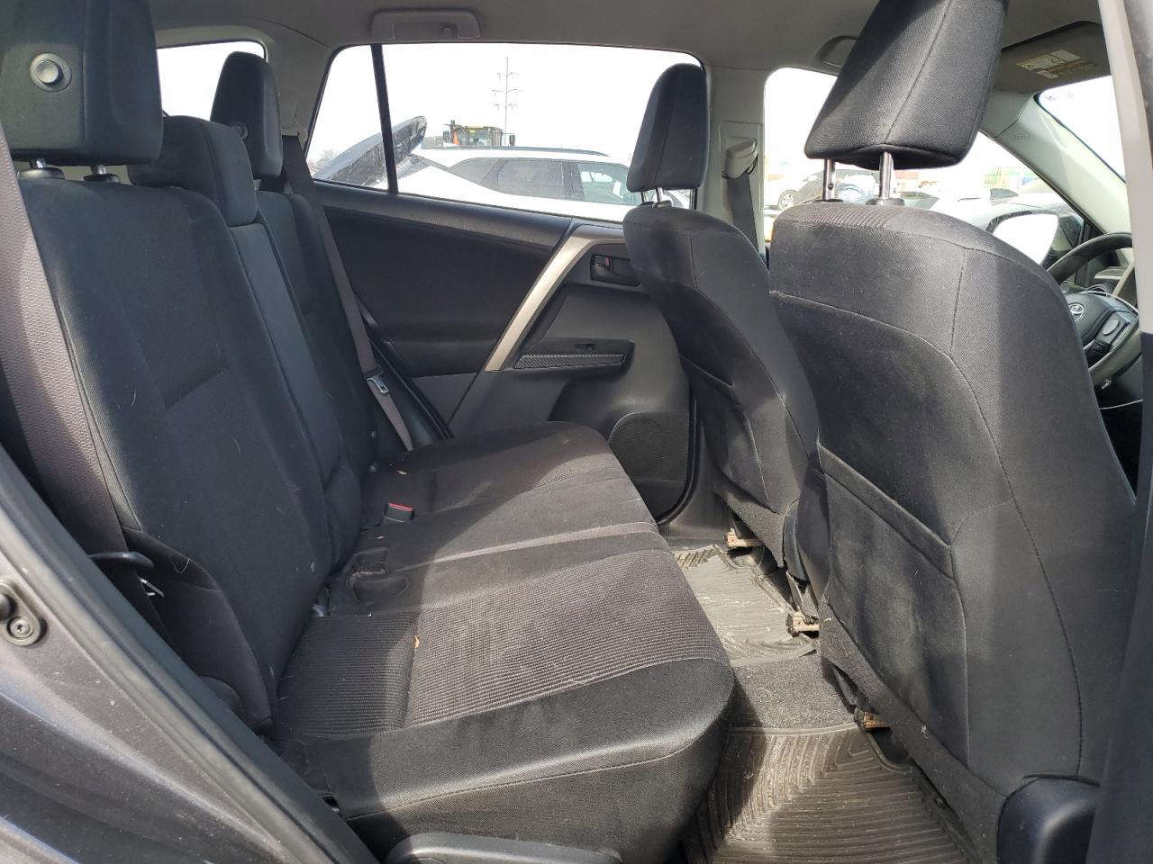 2014 Toyota RAV 4 - Image 11