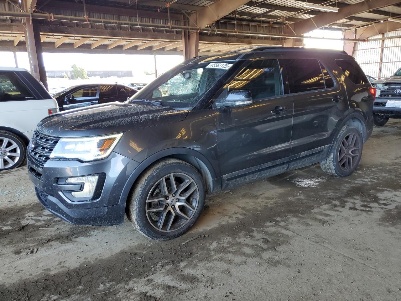 2016 Ford Explorer - Image 1