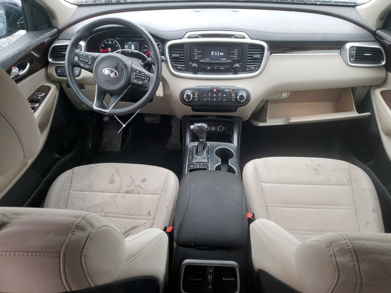 2017 Kia Sorento - Image 8