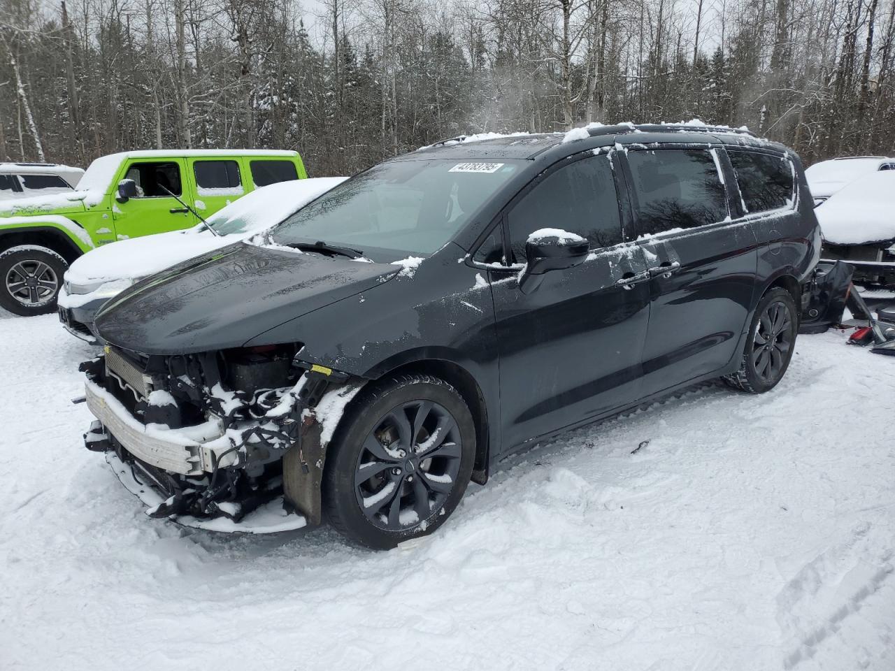2019 Chrysler Pacifica - Image 1