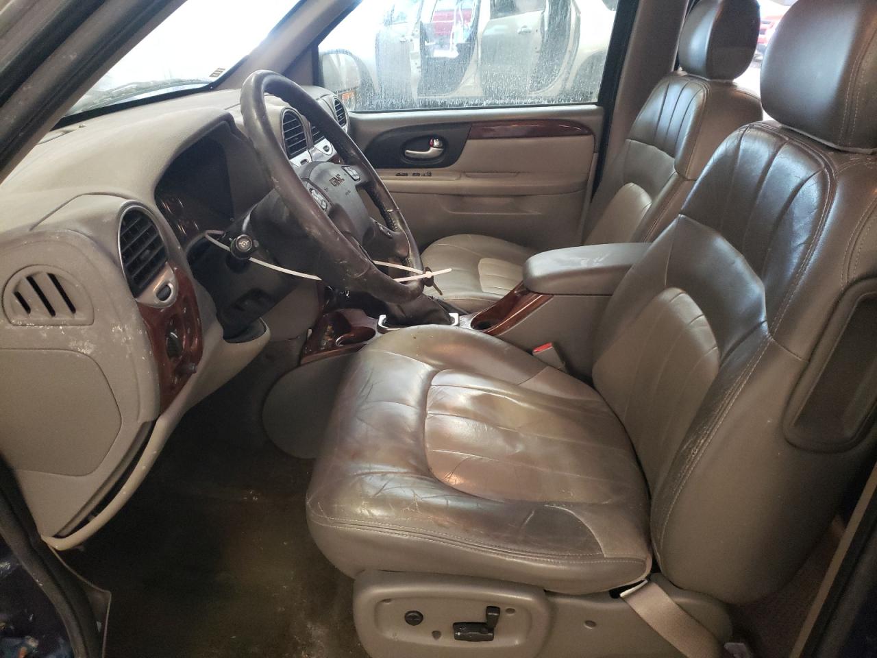 2003 GMC Envoy - Image 7