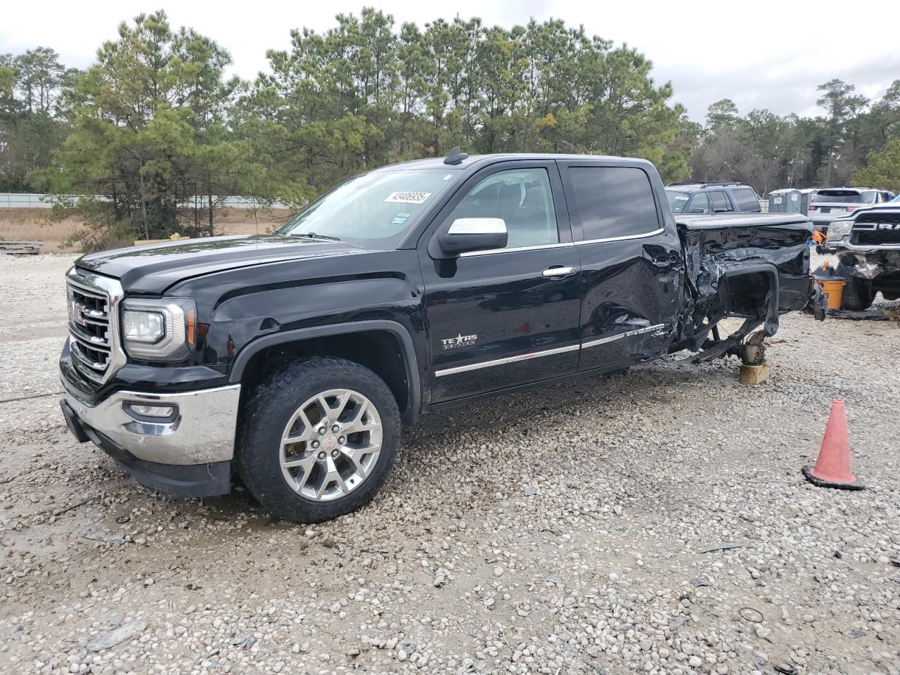 GMC Sierra