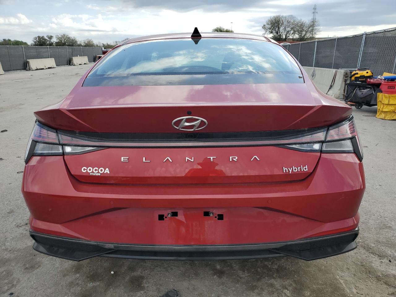 2022 Hyundai Elantra - Image 6