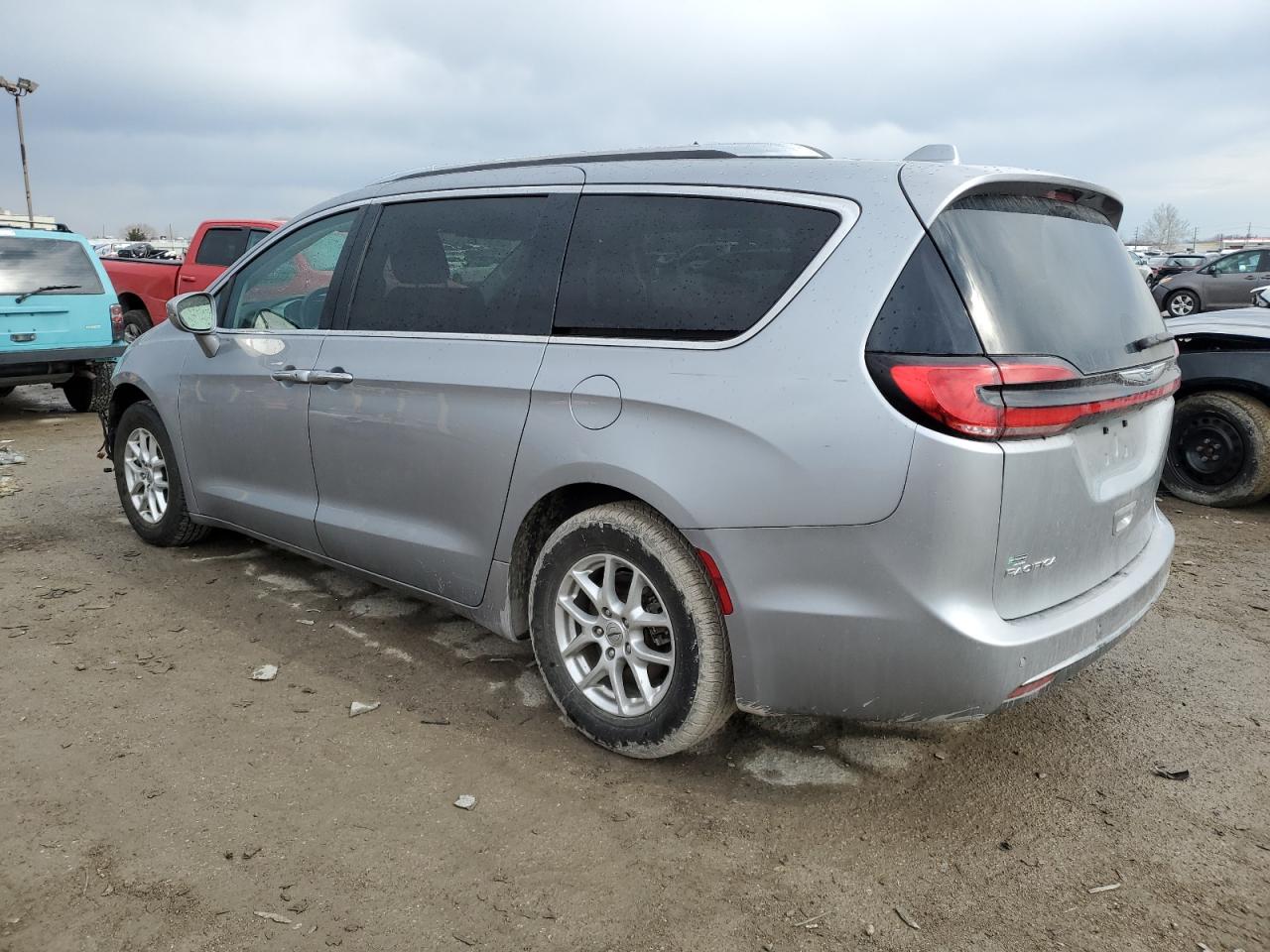 2021 Chrysler Pacifica - Image 2