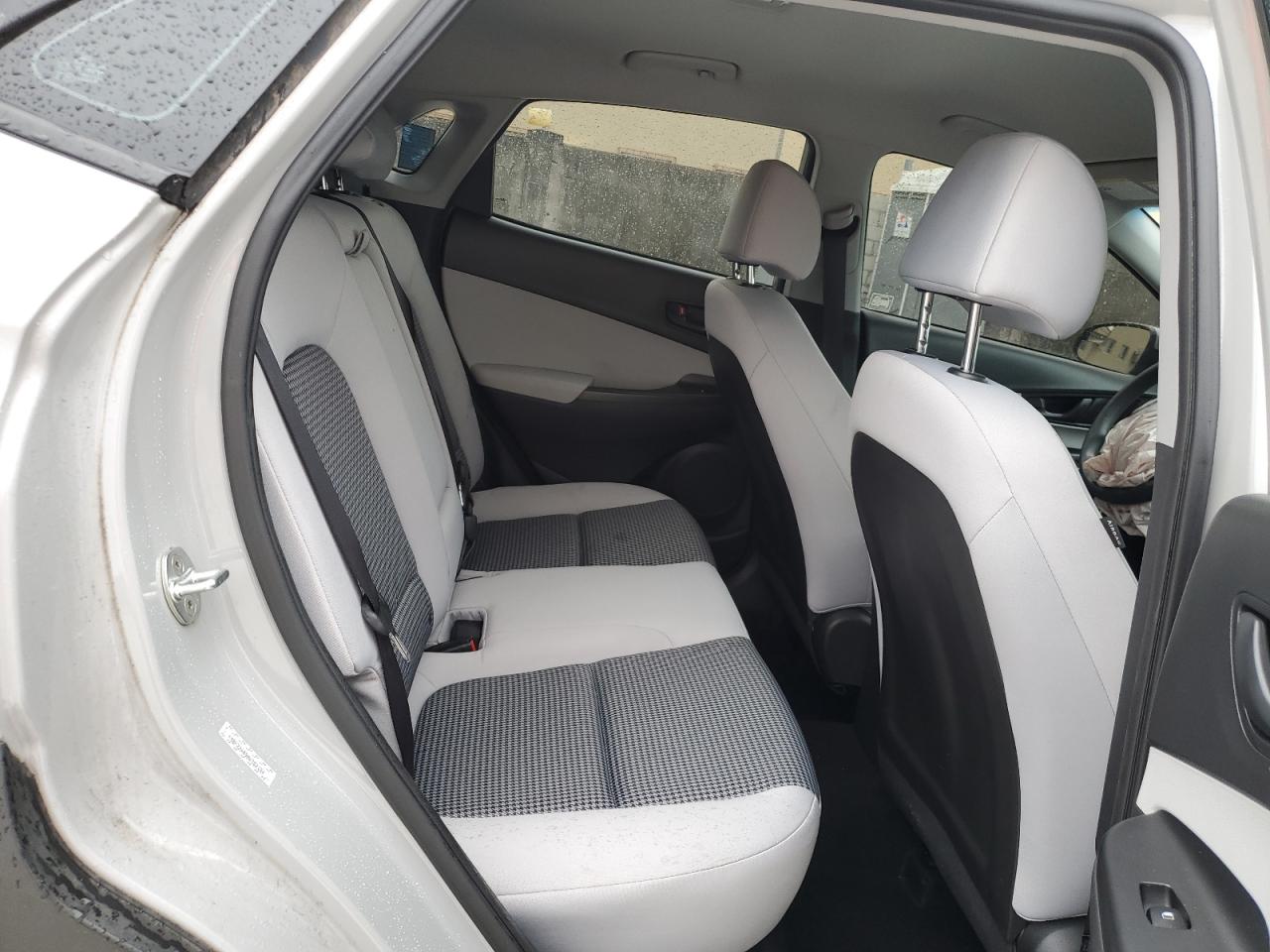 2022 Hyundai Kona Sel VIN: KM8K22AB9NU782194 Lot: 46412805