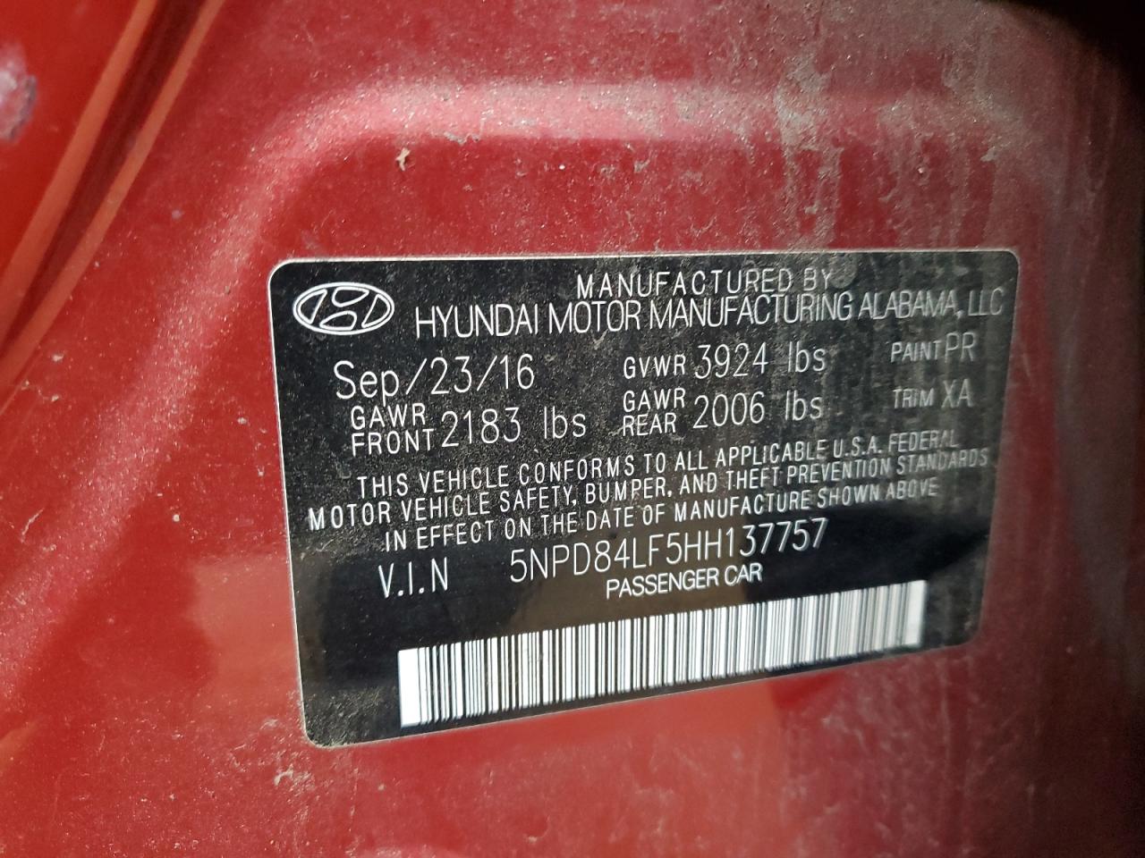 2017 Hyundai Elantra - Image 12