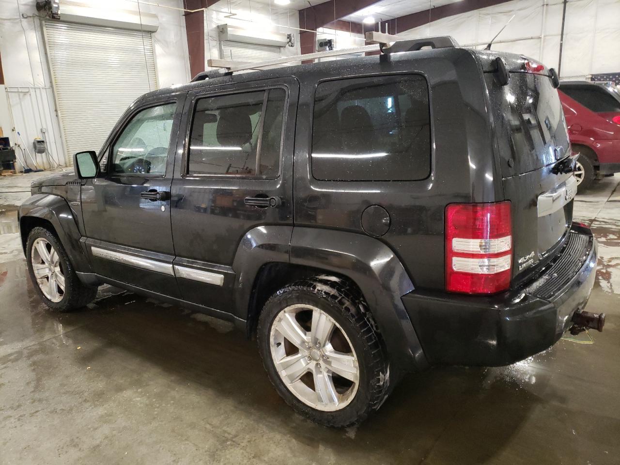 2012 Jeep Liberty (North America) - Image 2