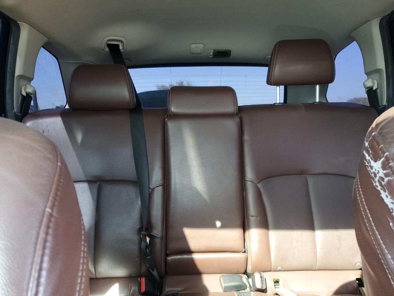 2014 Subaru Outback - Image 10