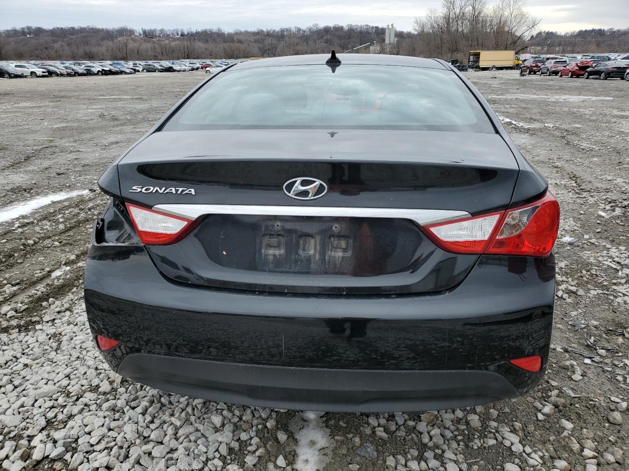 2014 Hyundai Sonata - Image 6
