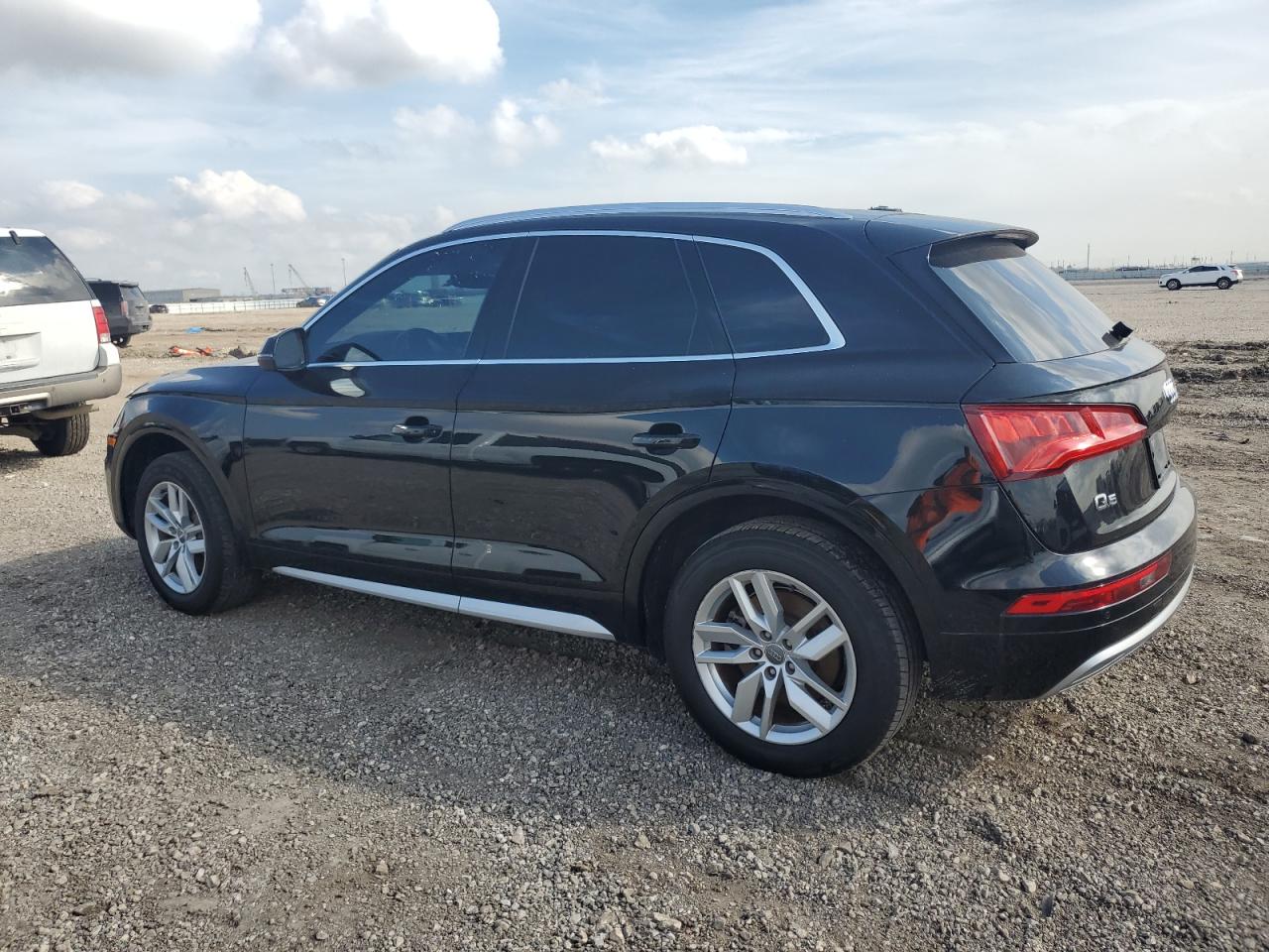 2020 Audi Q5 - Image 2