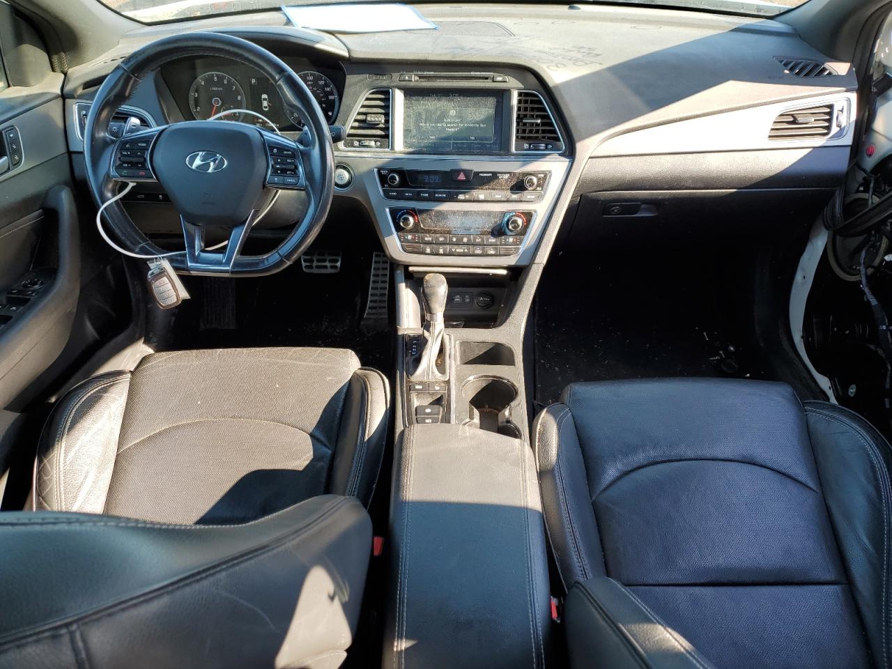 2015 Hyundai Sonata - Image 8