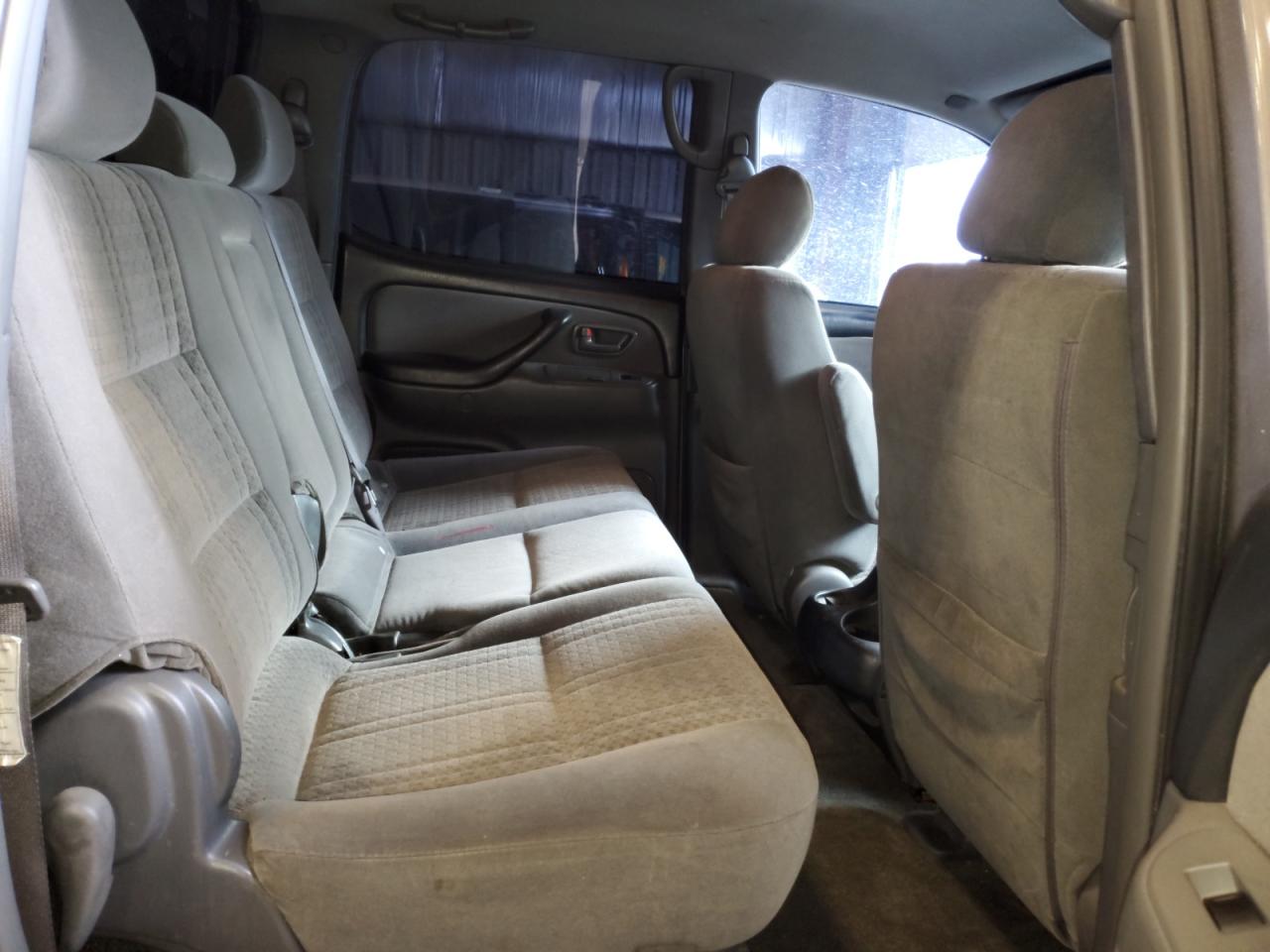 2006 Toyota Tundra - Image 10