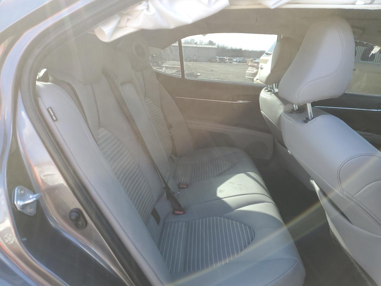 2023 Toyota Camry - Image 10