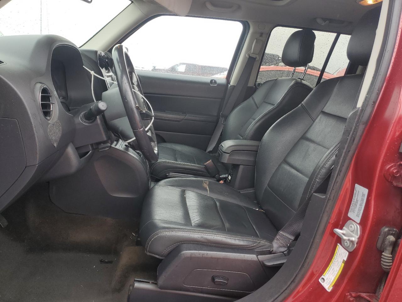 2017 Jeep Liberty (Patriot) - Image 7