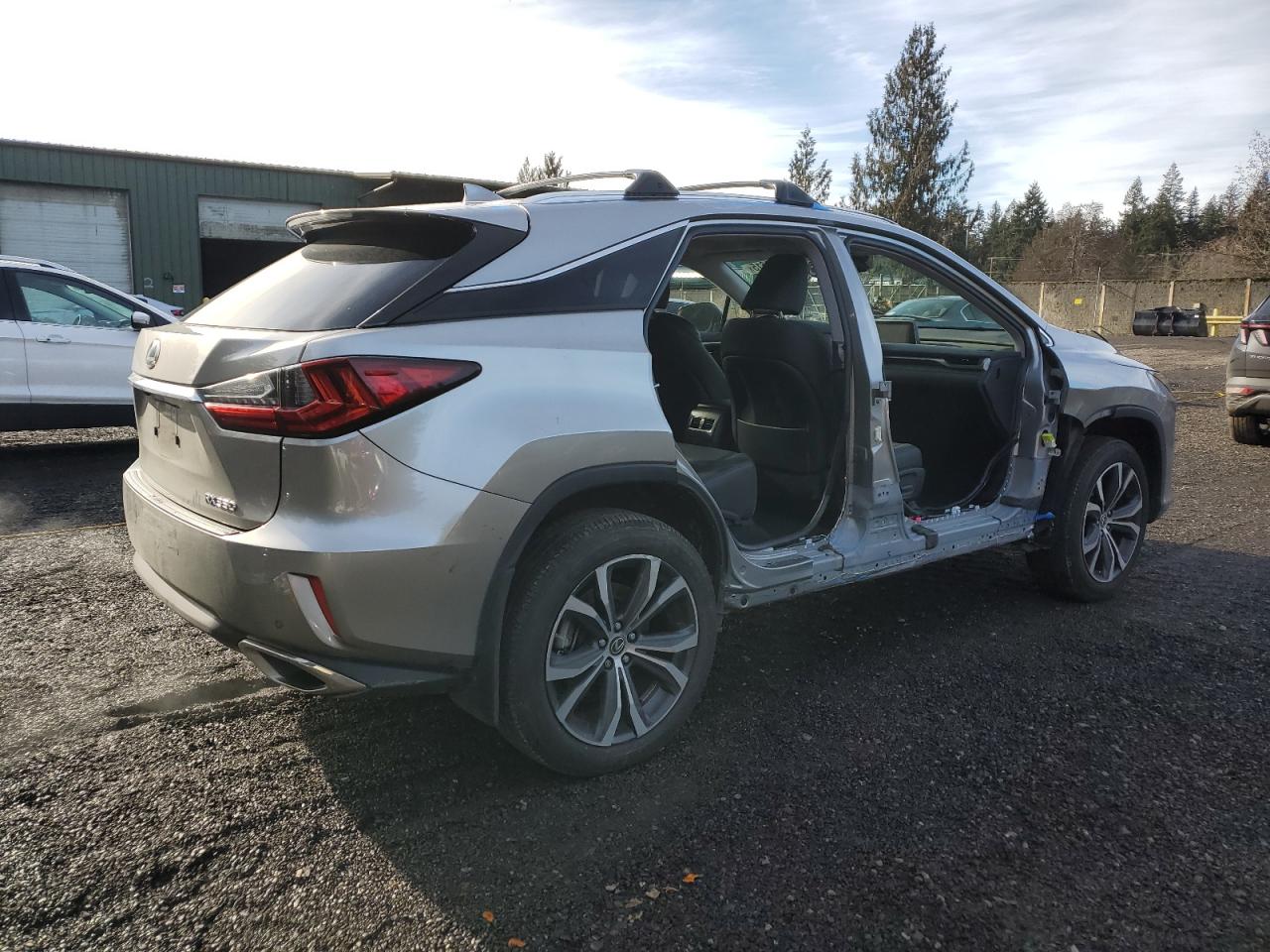 2018 Lexus RX - Image 3