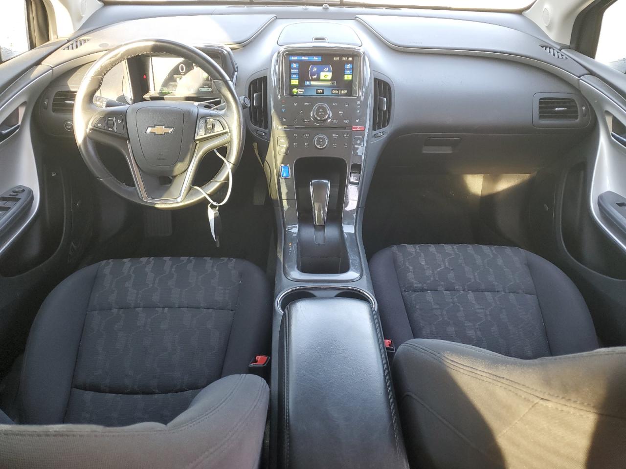 2014 Chevrolet Volt - Image 8