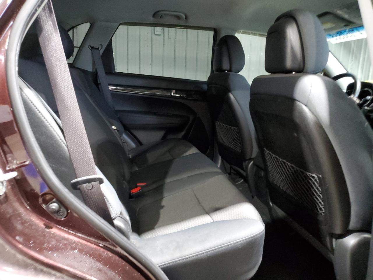 2013 Kia Sorento - Image 12