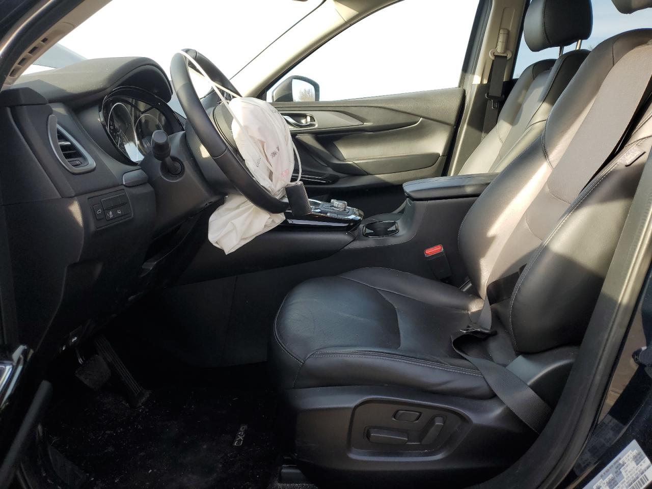 2023 Mazda CX-9 - Image 7