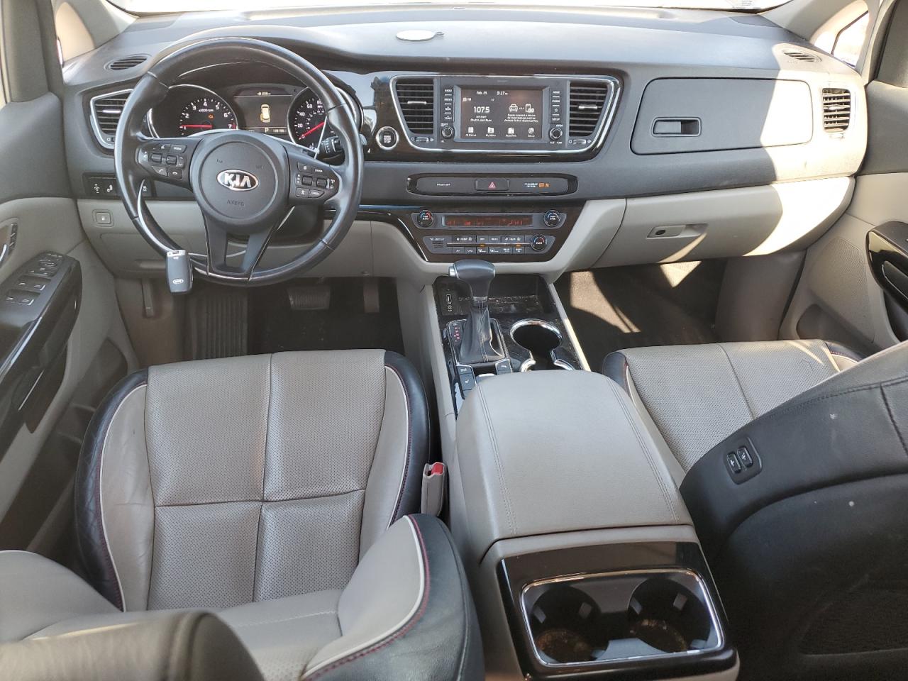 2019 Kia Sedona - Image 8