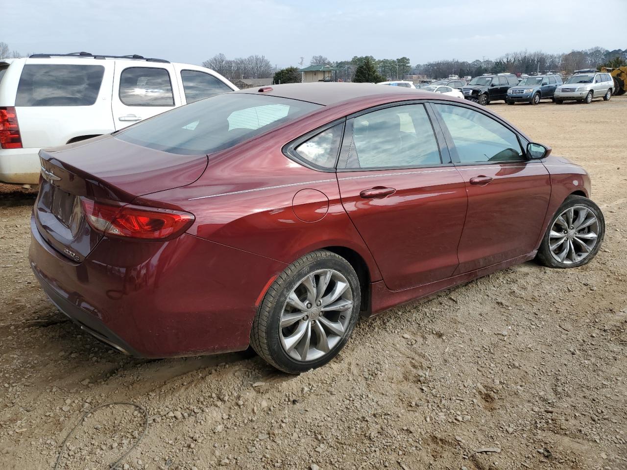 2016 Chrysler 200 - Image 3