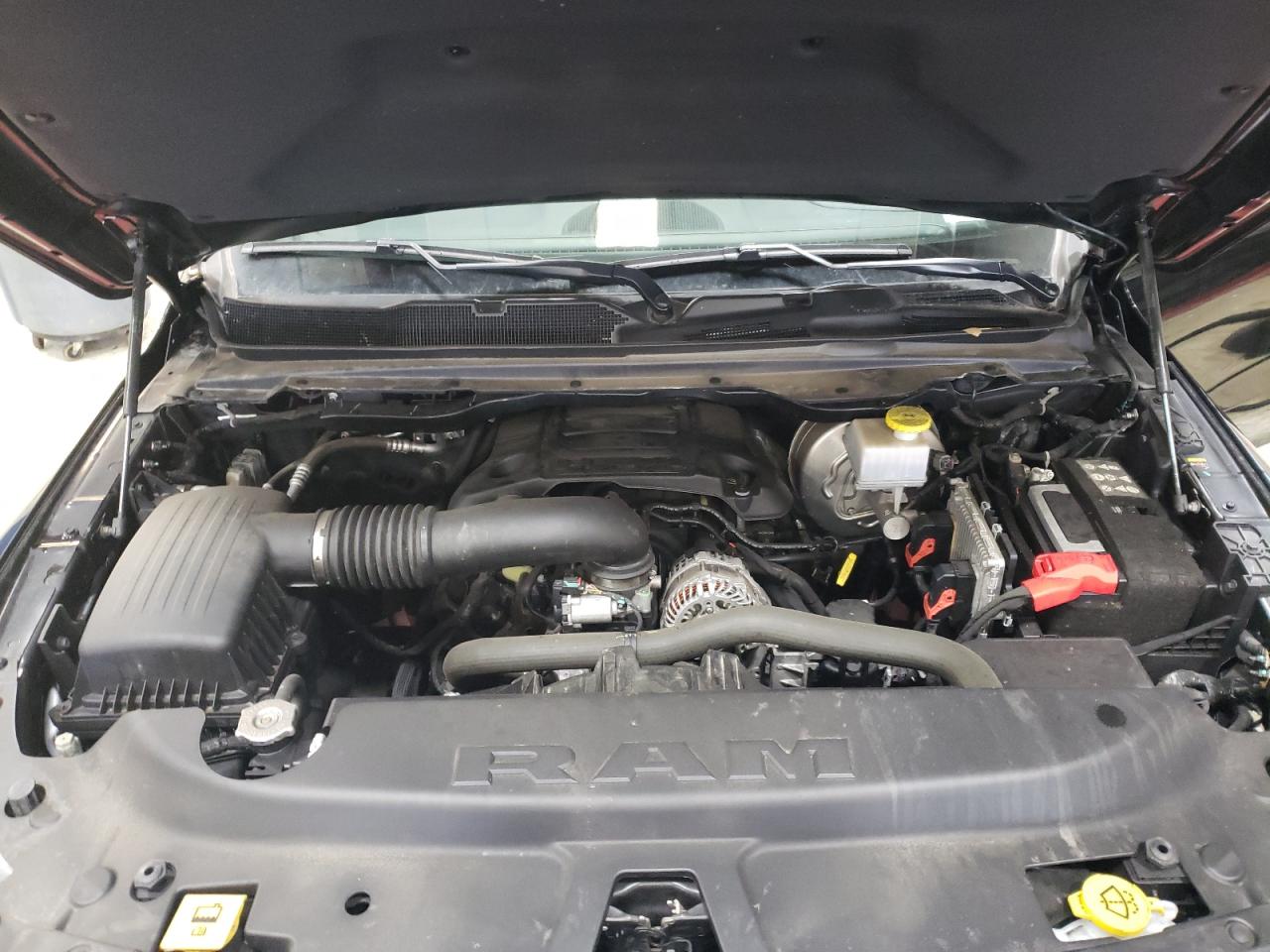 2022 RAM 1500 - Image 11