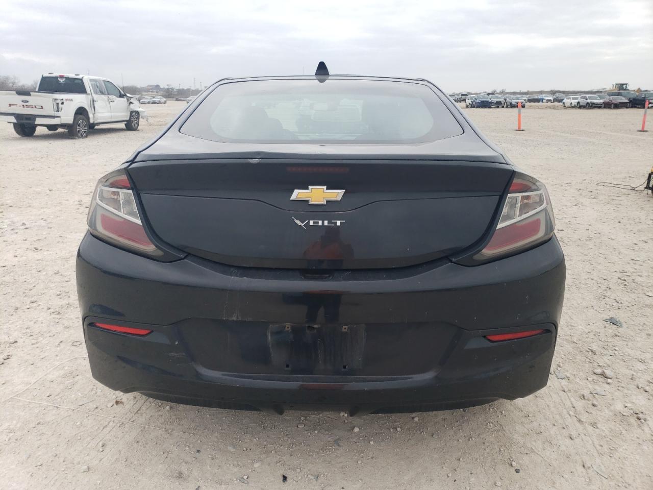 2017 Chevrolet Volt - Image 6